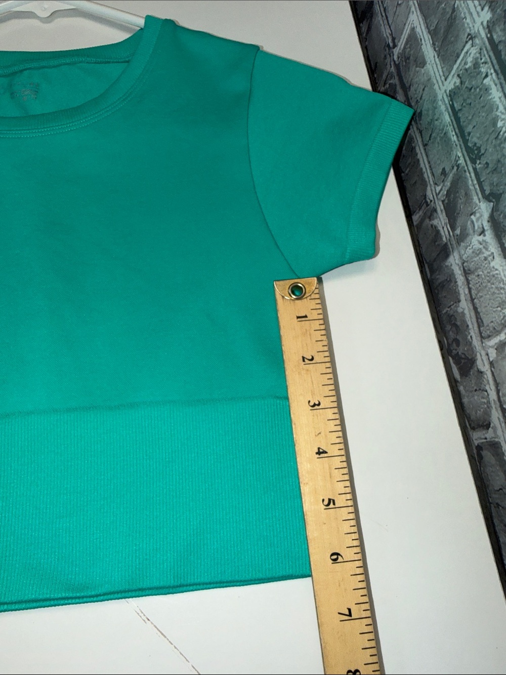 Offline by Aerie Short-Sleeve Cropped Crewneck Top - Picture 4 of 6